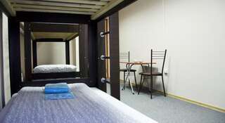 Гостиница Хостел Like Липецк Липецк Кровать в общем четырехместном номере для мужчин и женщин-3